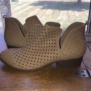 Women’s Ankle Boots